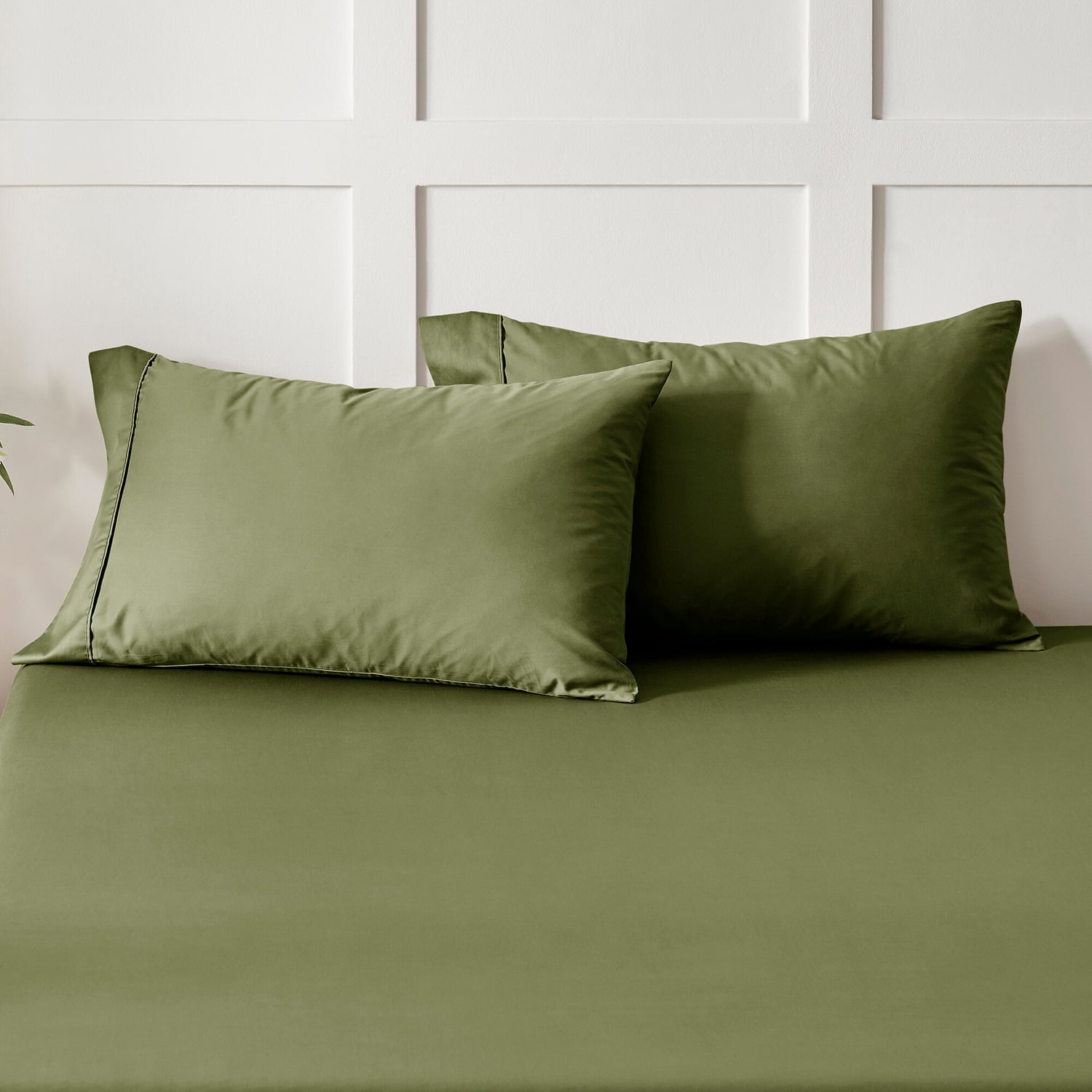 Gavin Cotton Sateen Pillowcases