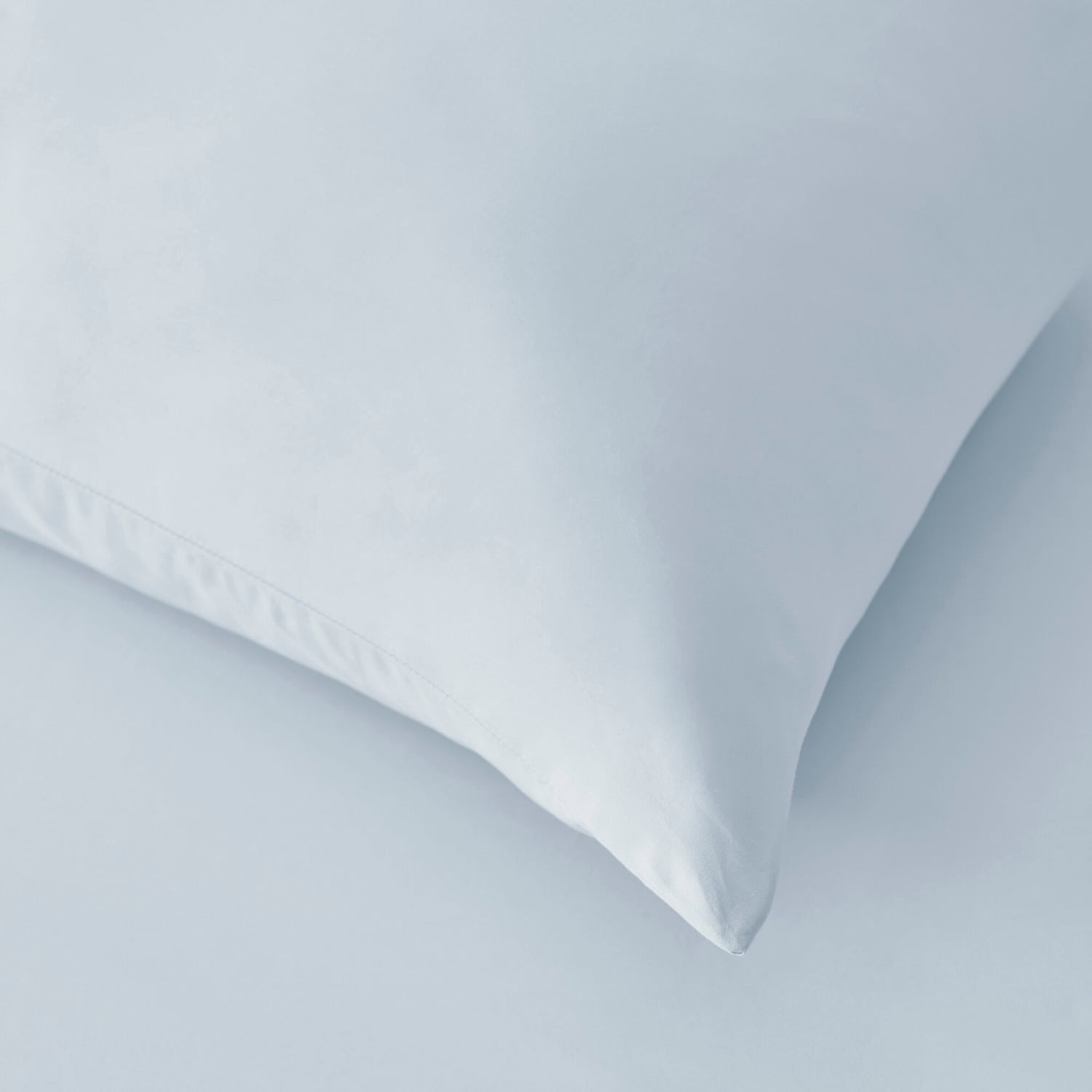 Gavin Cotton Sateen Pillowcases