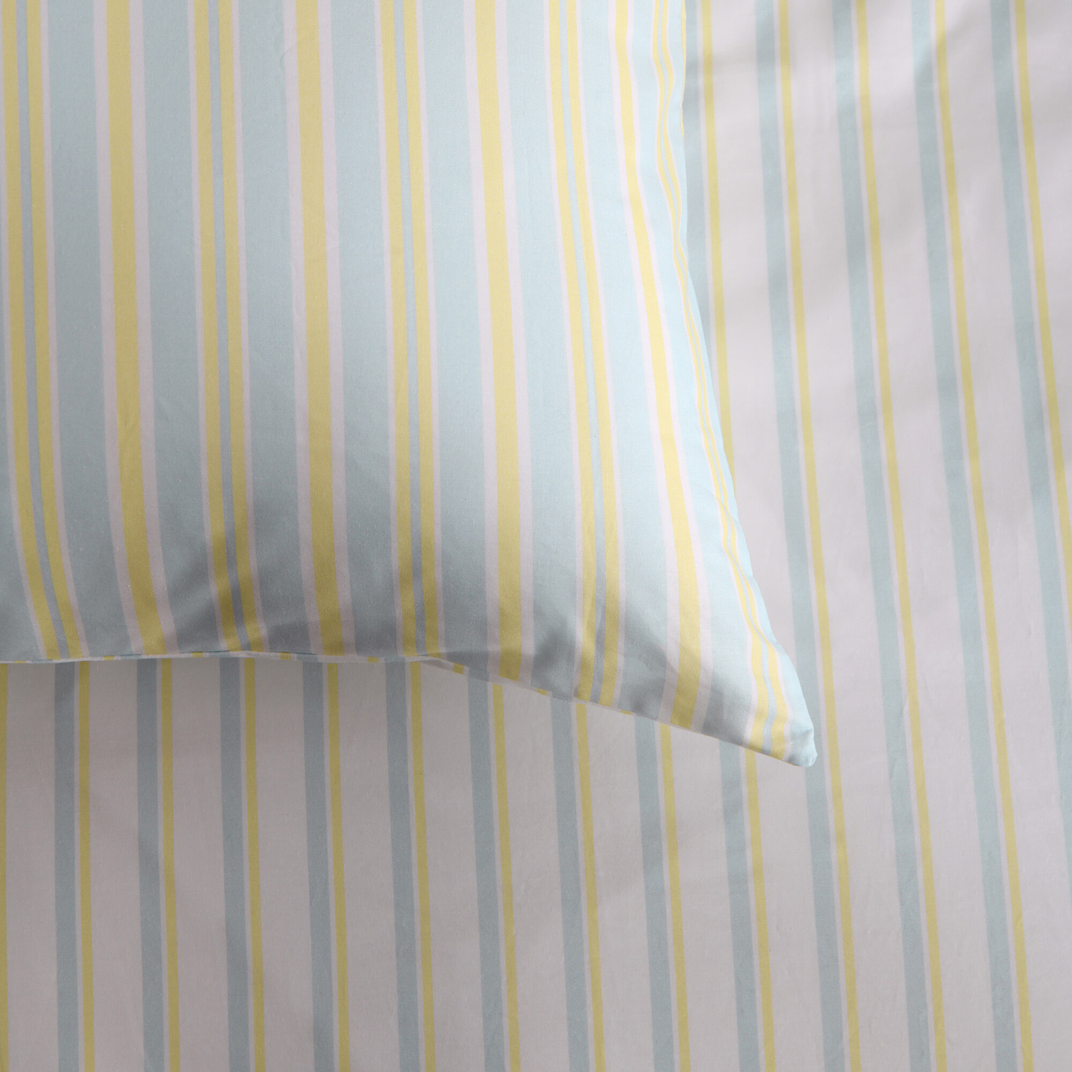 Hendrix Cotton Percale Reversible Quilt Cover Set