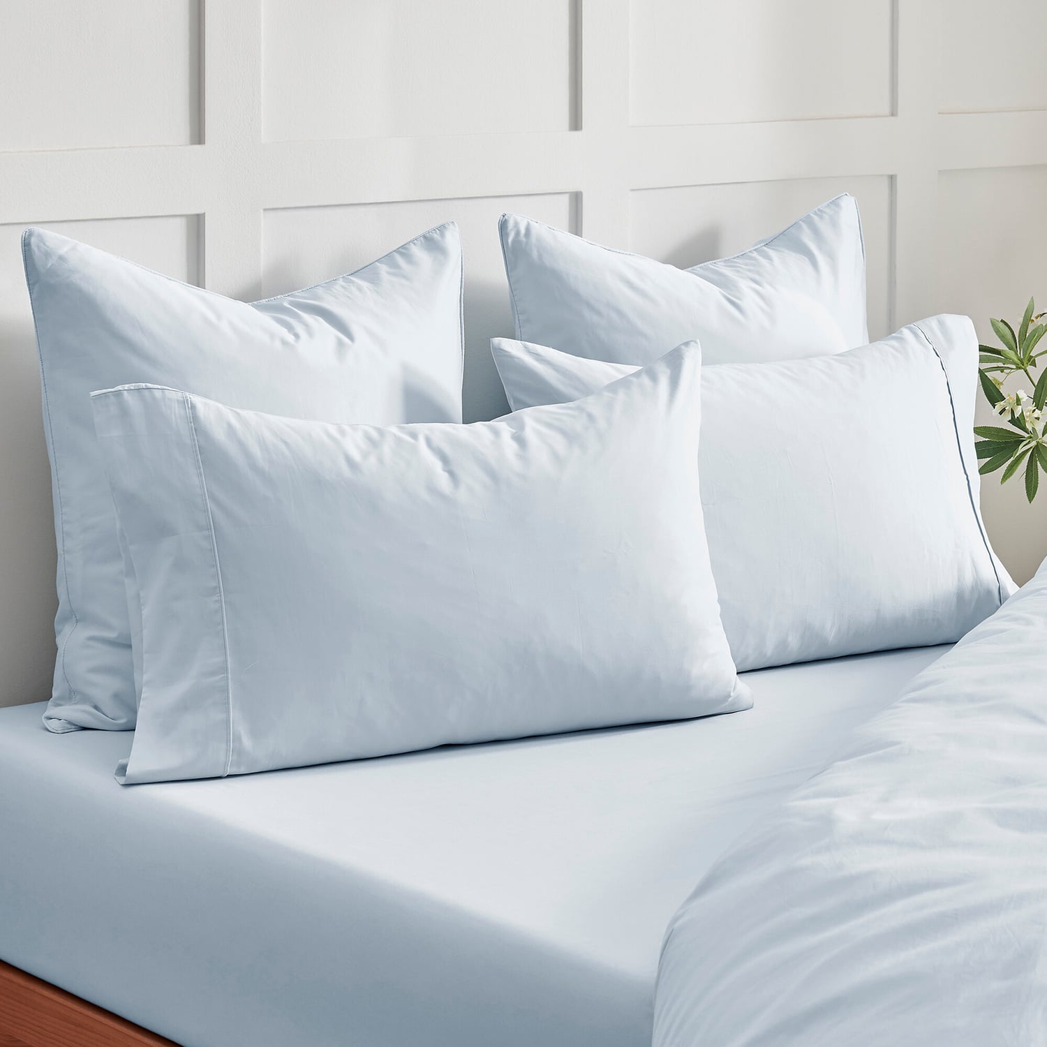 Gavin Cotton Sateen Pillowcases