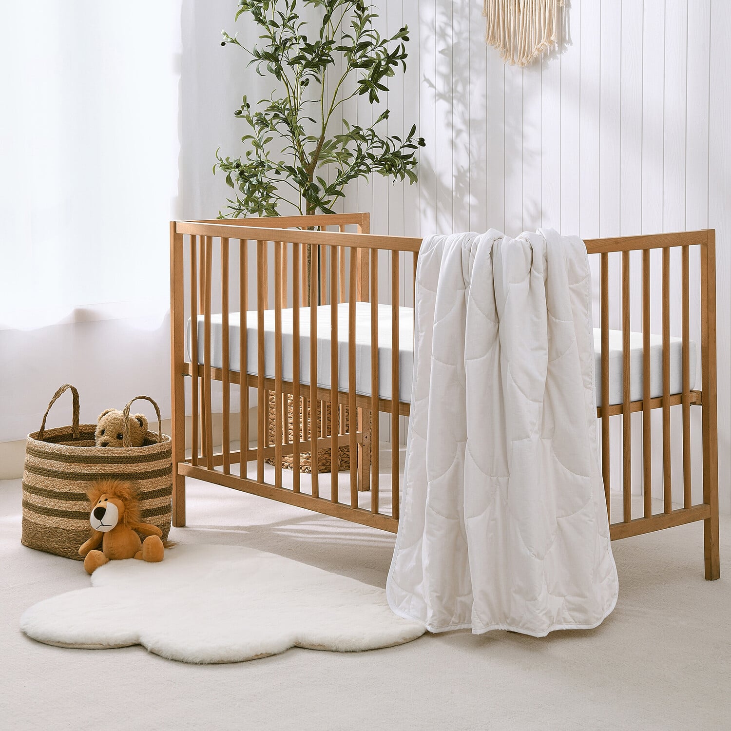 Dreamaker Arden Cotton Cot Quilt