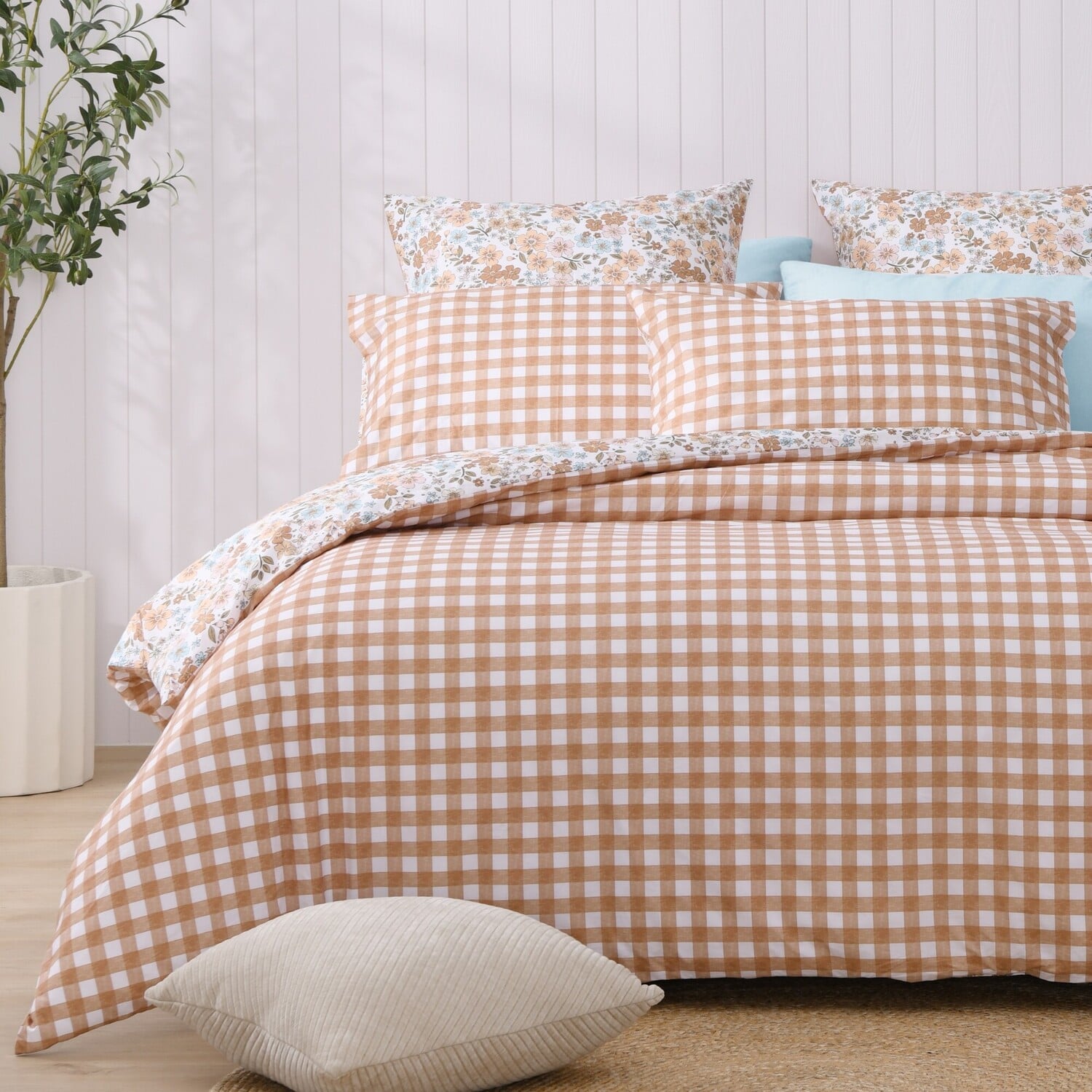 Vanya Cotton Percale Reversible European Pillowcases
