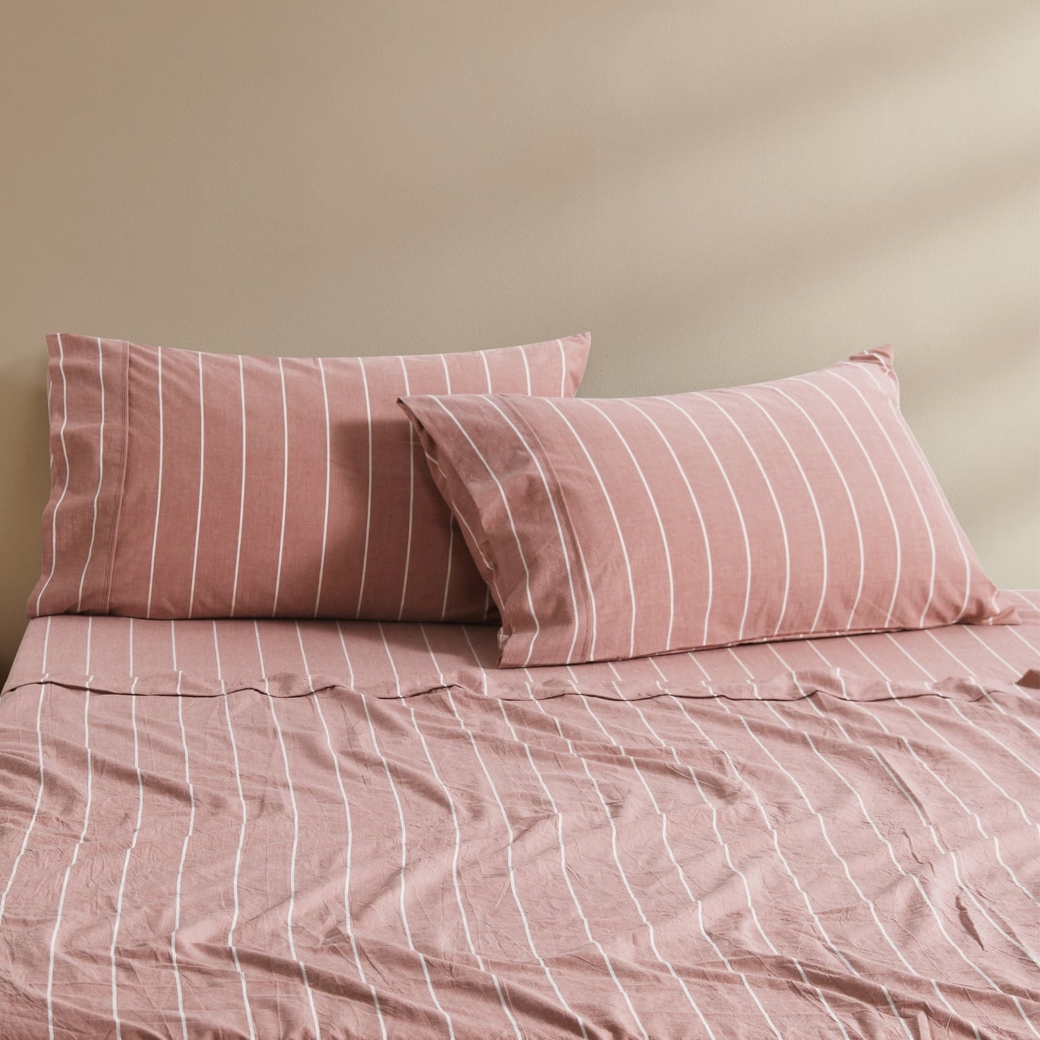 Zinnia Yarn-Dyed Washed Cotton Standard Pillowcases
