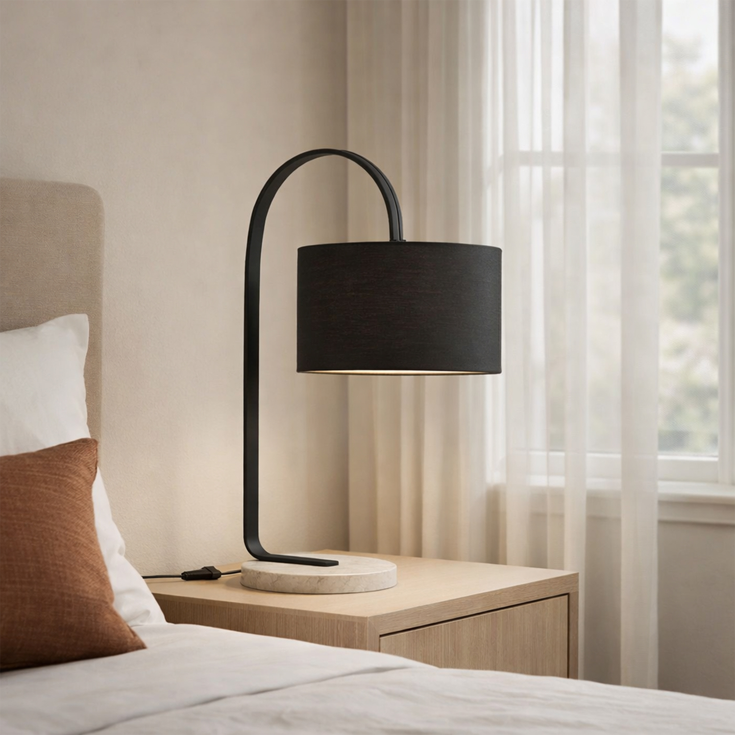 Black Nada Marble Table Lamp