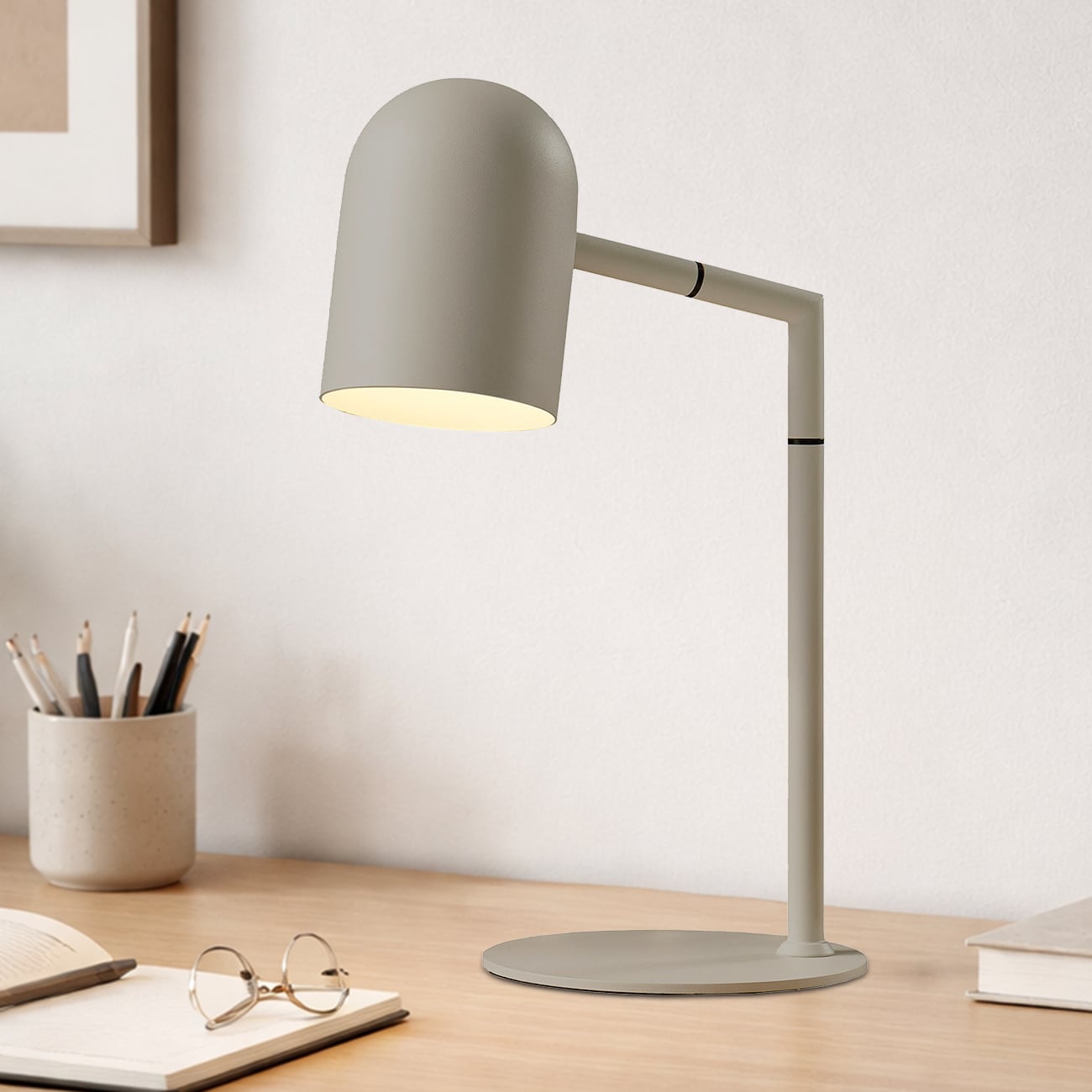 Shia Metal Table Lamp