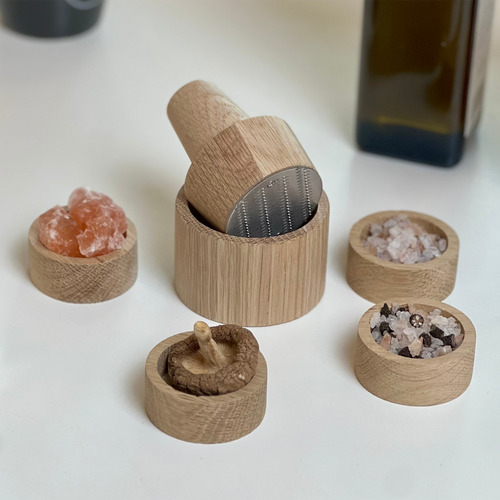 Moore Oak Wood Spice Mortar & Pestle