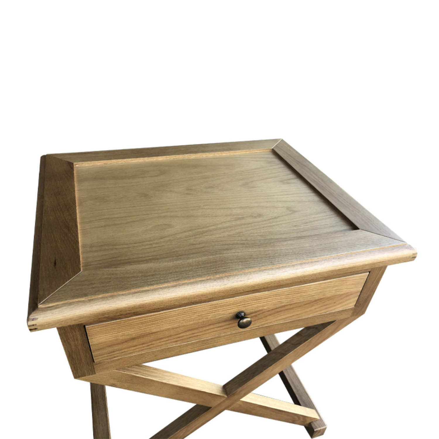 Levi-Oak-Wood-Side-Table
