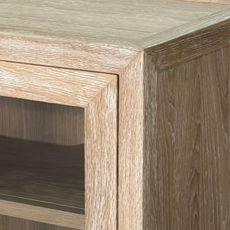 Balto 4 Door Oak Wood TV Unit