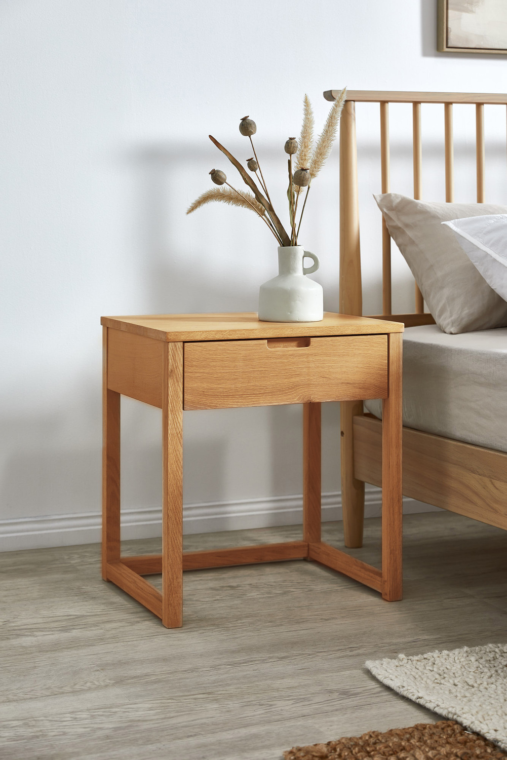 Rustic-Olwen-Oak-Wood-Bedside-Table