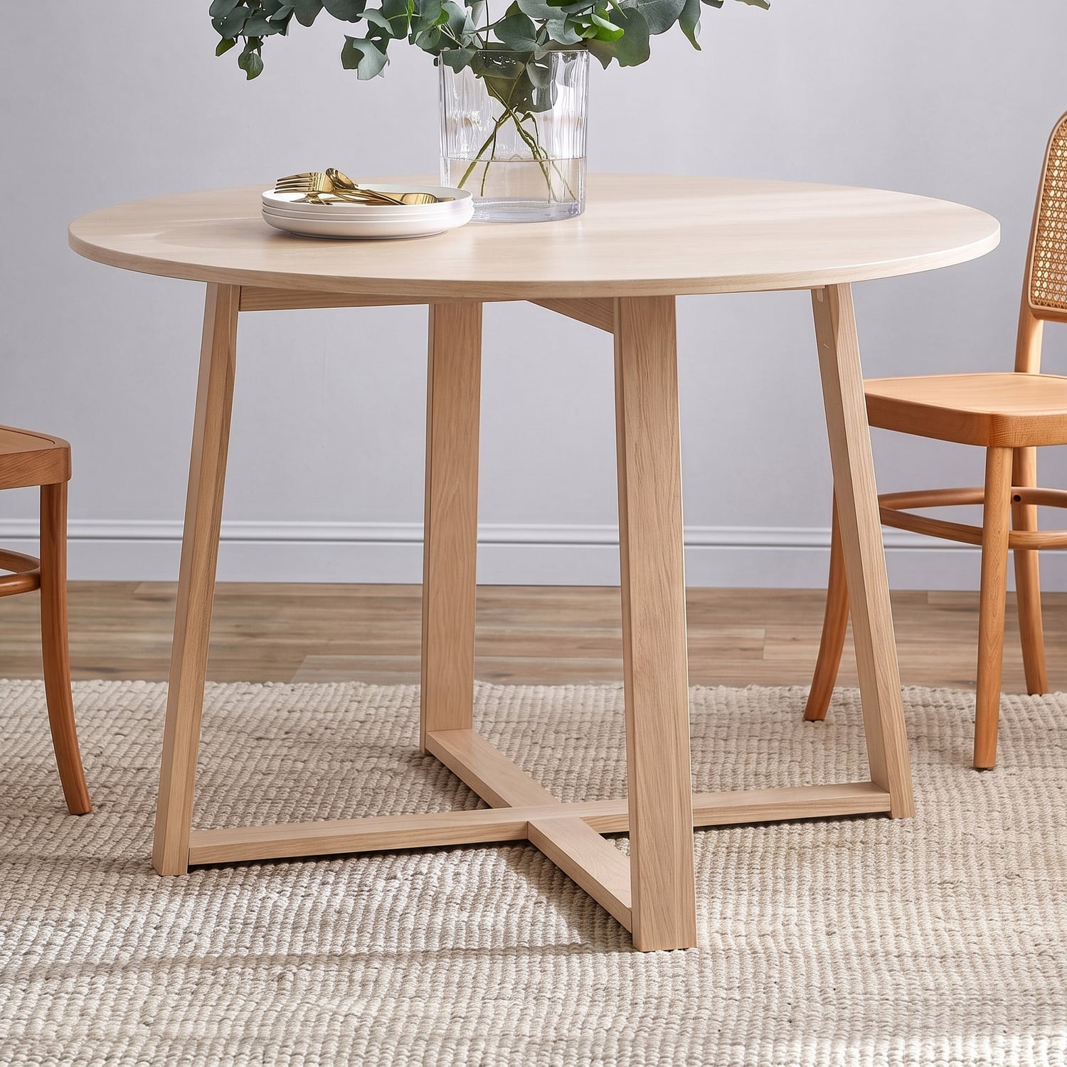 Olwen Oak Wood Round Dining Table