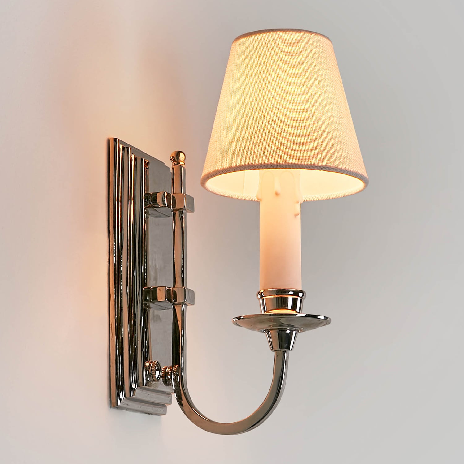 Amisha Wall Light