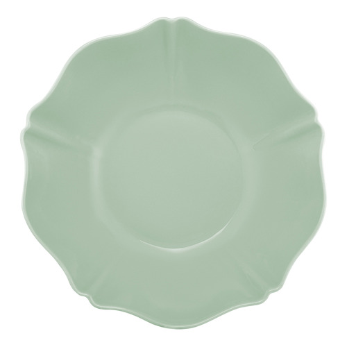 Florence Scalloped Porcelain Serving Bowl
