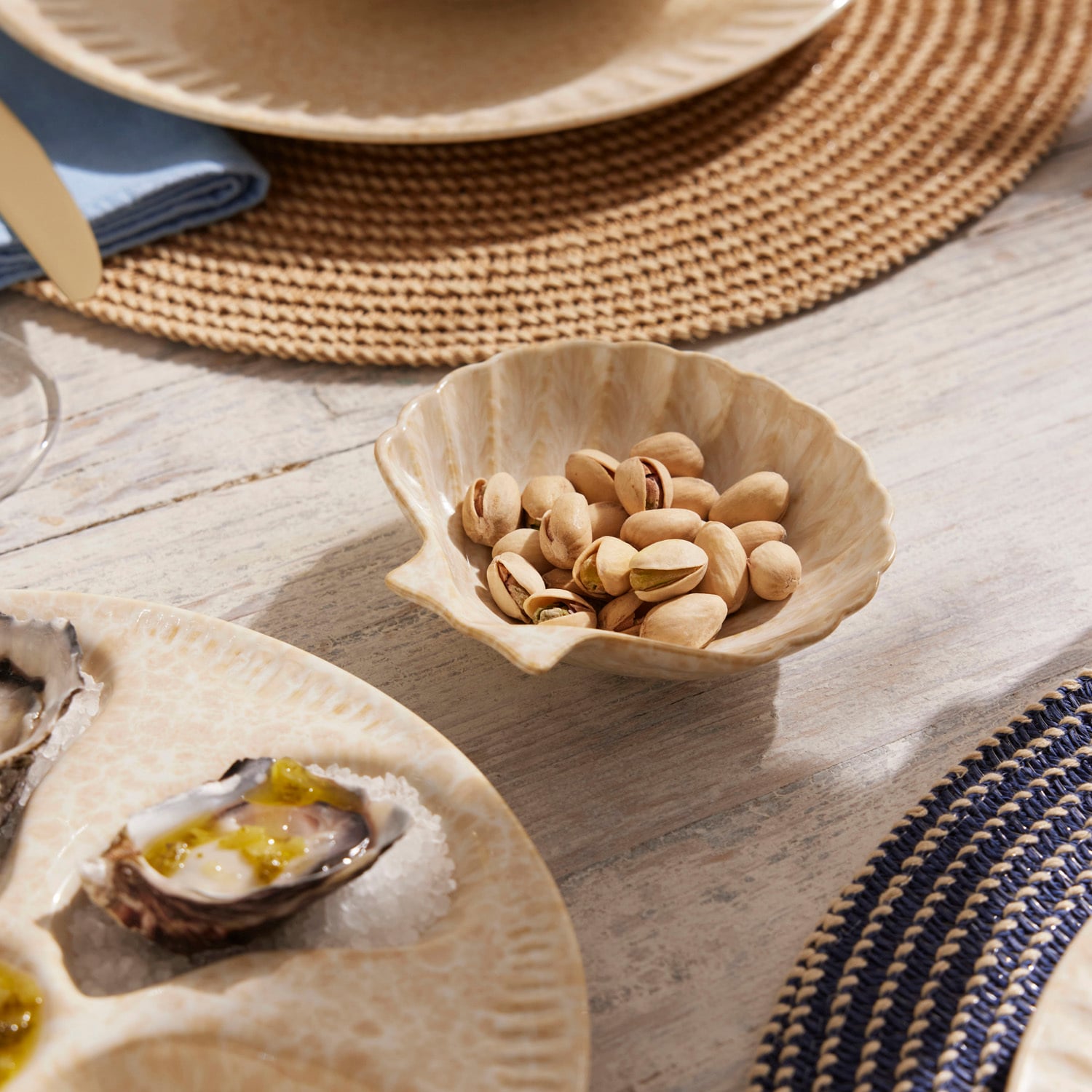 Il Mare Shell Stoneware Serving Dishes