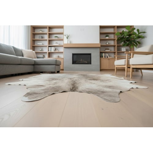 Light Cafe Natural Cowhide Rug