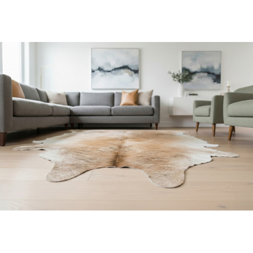 Medium Brindle Natural Cowhide Rug
