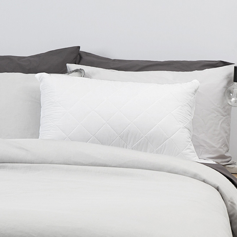 Classic Comfort Australian Wool Medium Pillow