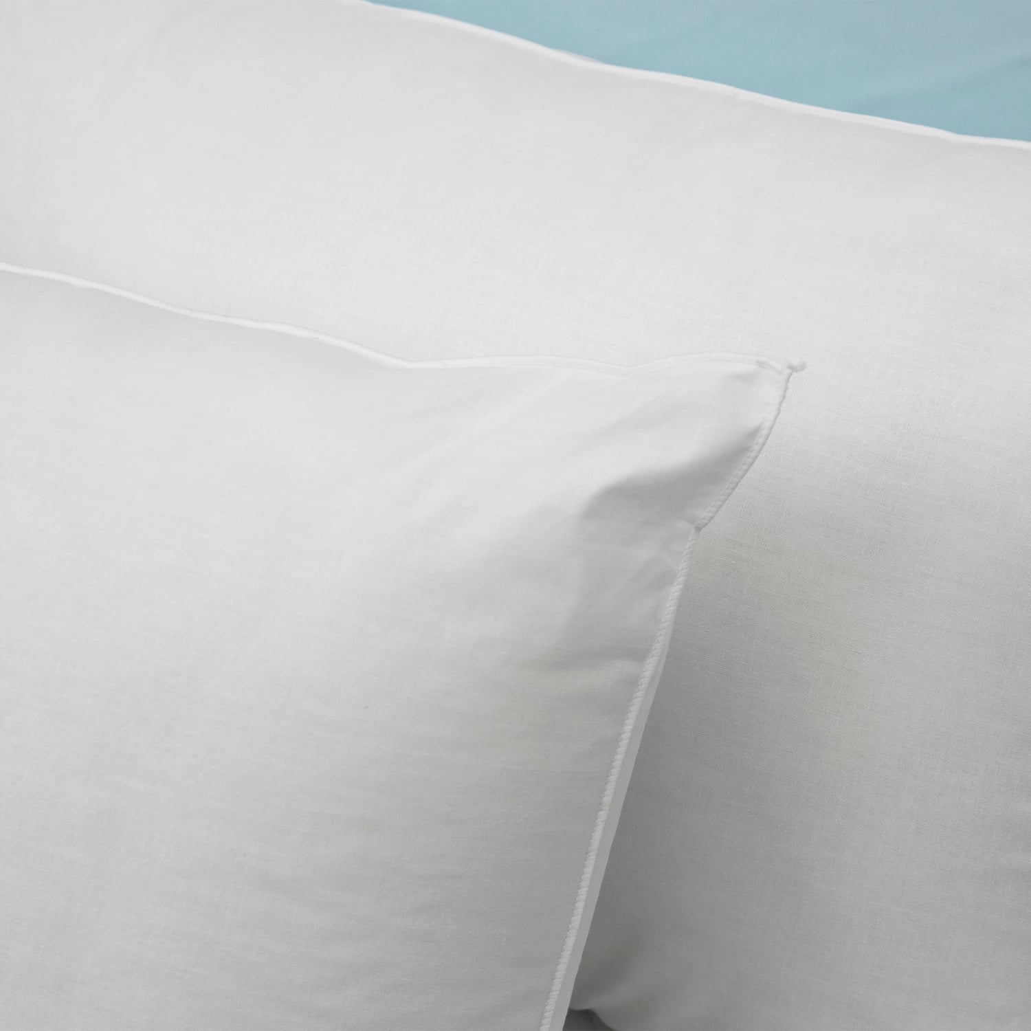 Good Night Easy Wash Medium Pillows