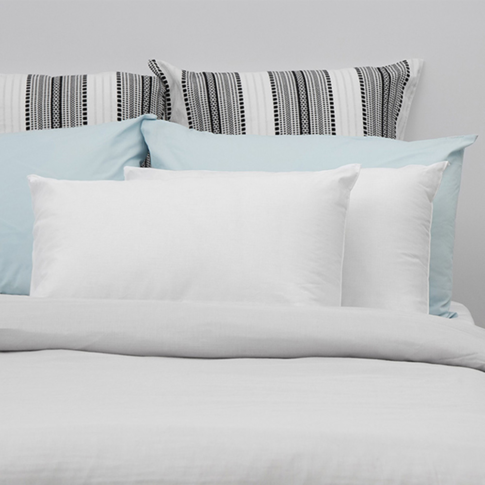 Good Night Easy Wash Medium Pillows