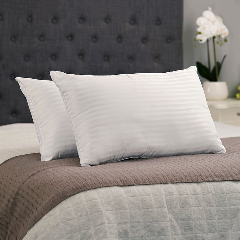 Luxury Hotel Medium Standard Pillows