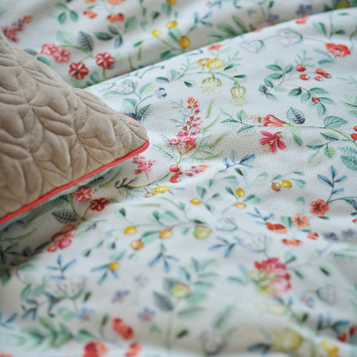 Mightnight Garden White Cotton Quilt Cover Set