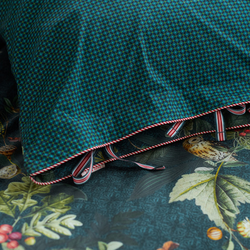 Fall in Leaf Dark Cotton Quilt Cover Set