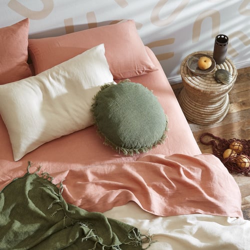 Cuffed-and-Piped-Linen-Sheet-Set-74