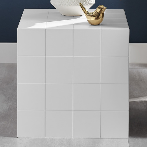 Novrae Side Table