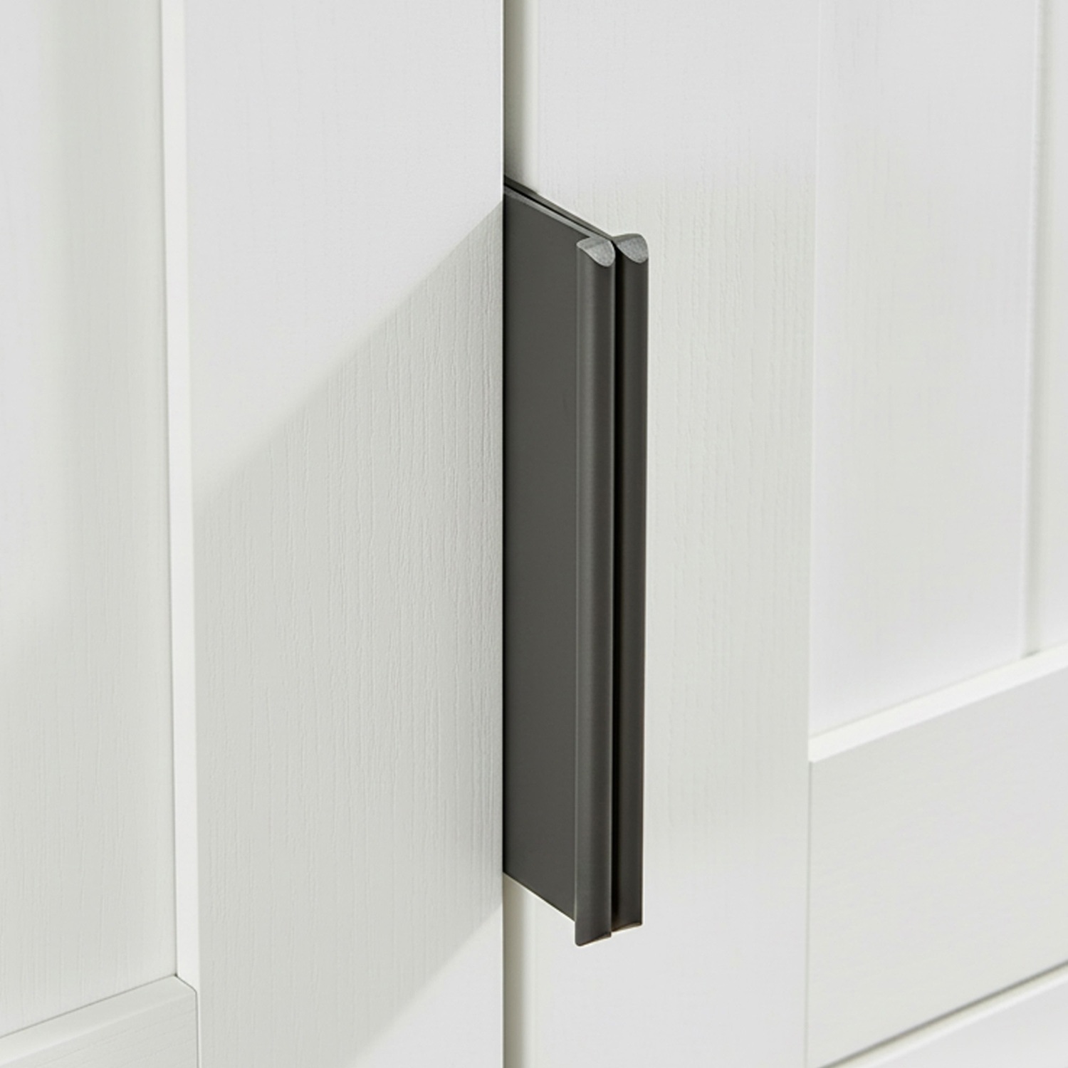 Rhodes Wall-Mounted Hanging Cabinet
