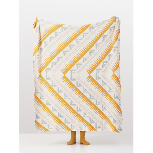 VioletteCasa Isla Knitted Cotton Throw Temple & ster