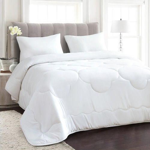 Cleo-Bamboo-Blend-All-Seasons-Quilt