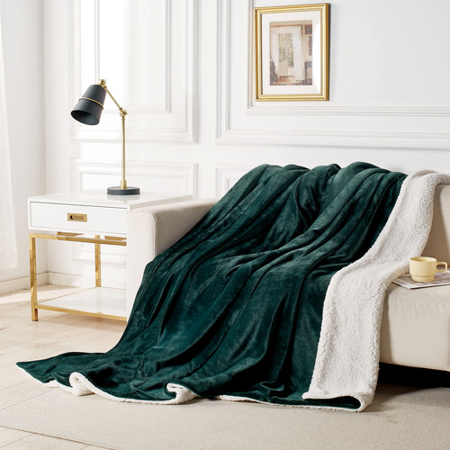 Emerald-Green-Dania-Teddy-Sherpa-Quilt-Cover-Set