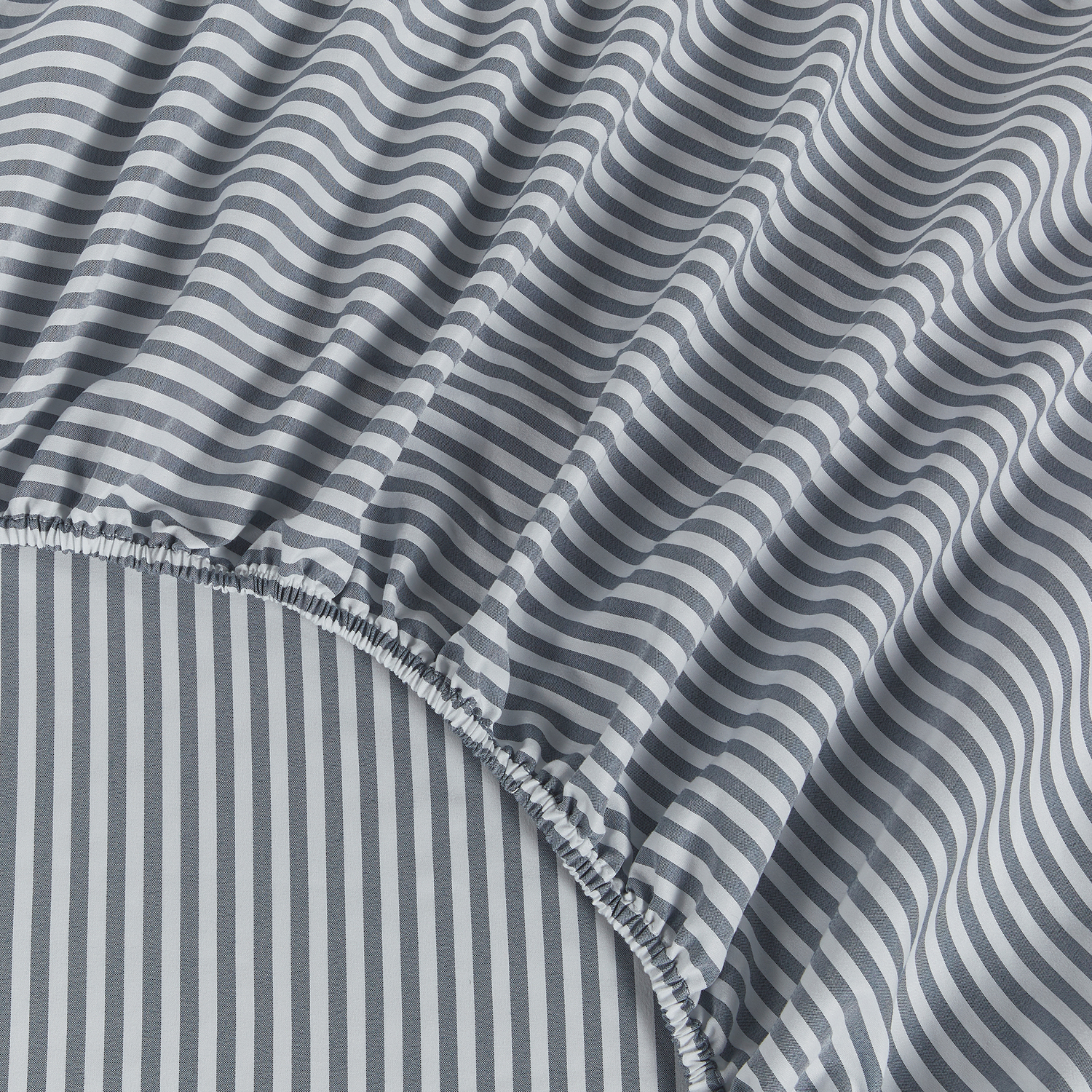 Lumina Yarn-Dyed Fitted Sheet Set