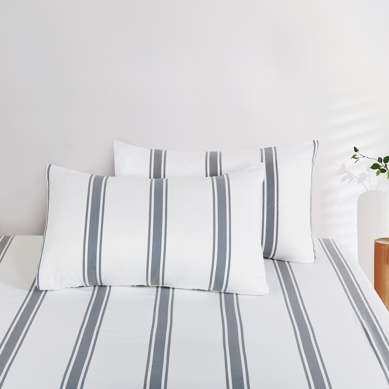 Roseth Yarn-Dyed Sheet Set