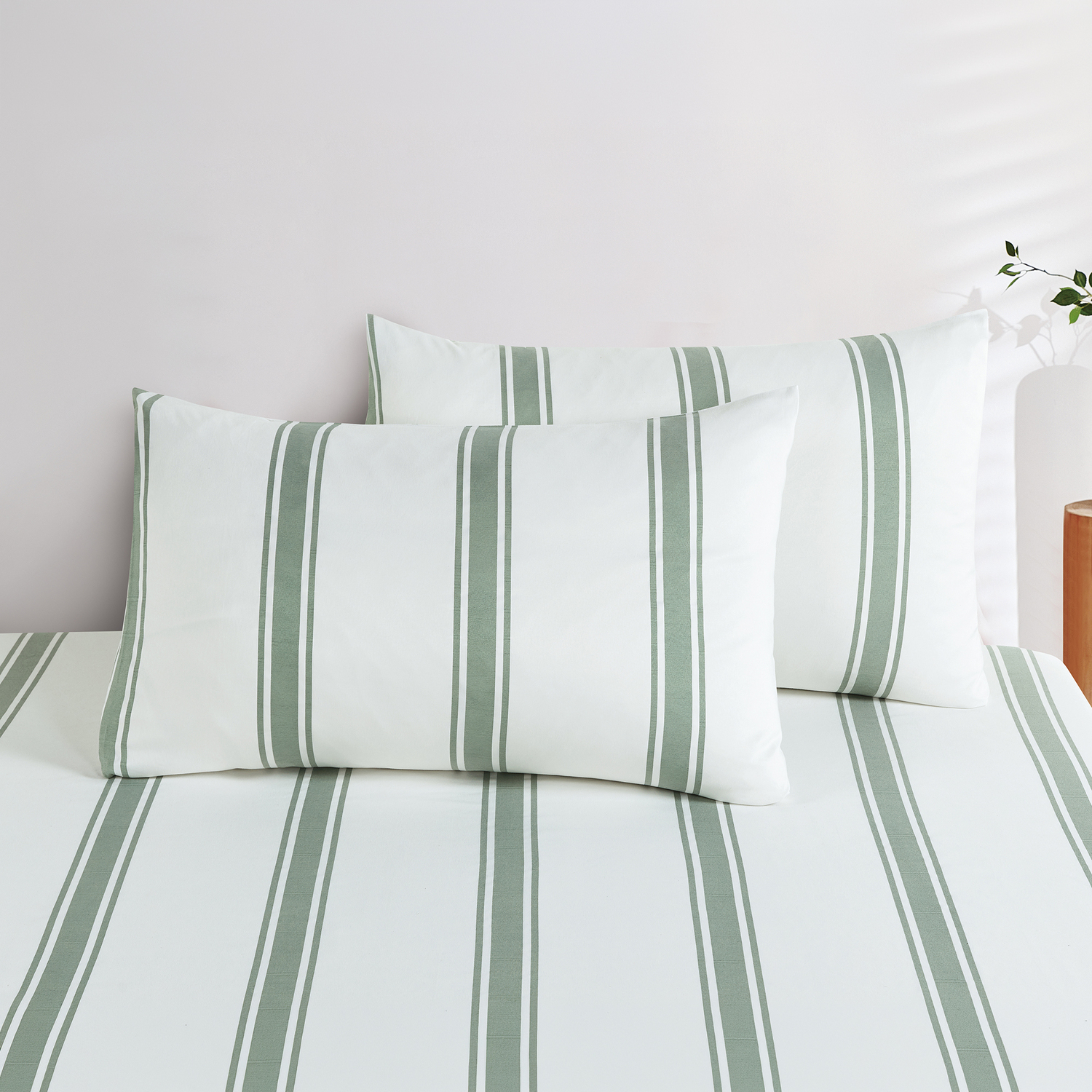 Roseth Yarn-Dyed Sheet Set