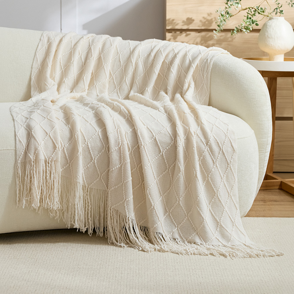 Everly Knitted Throw