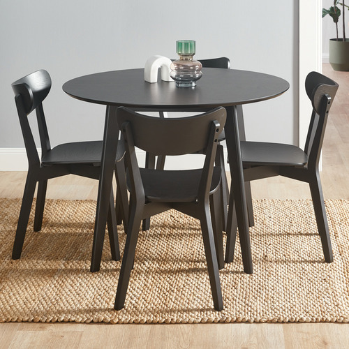 4 Seater Black Ln Round Dining Set, Round Dining Table With Runner