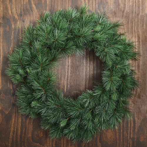Classic-Pine-Premium-Wreath