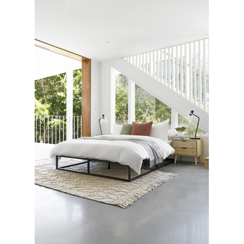 Black-Pilato-H25cm-Metal-Bed-Base