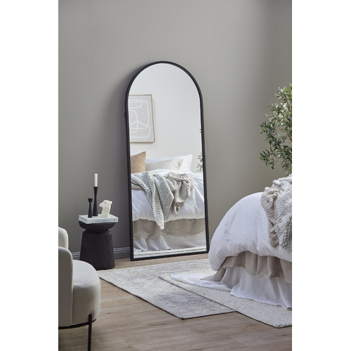 Metal-Arched-Full-Length-Mirror-INFS180B
