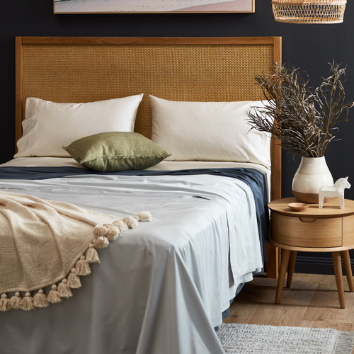 Temple and webster queen bed heads discount