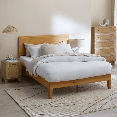 Natural-Beckham-Wooden-Queen-Bed