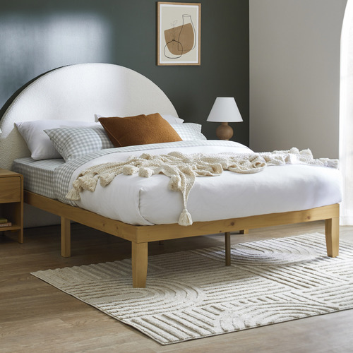 Natural belvedere wooden bed shop base