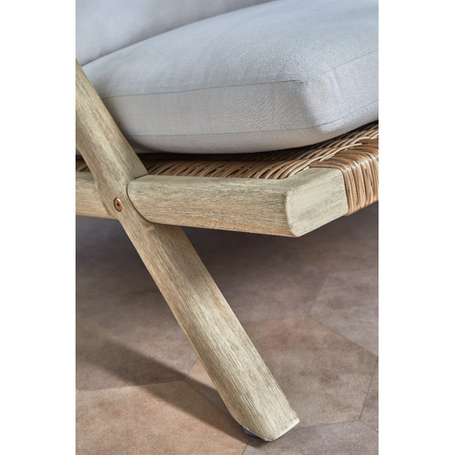 Hamilton-Outdoor-Lounge-Chair