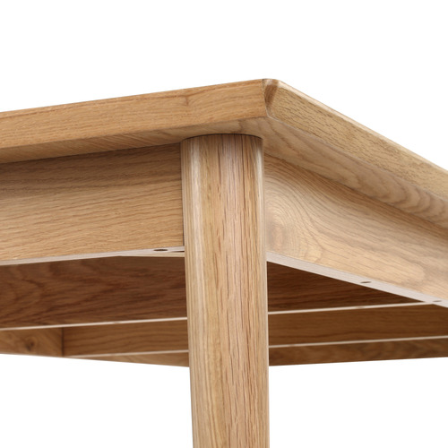 Dion-Herringbone-Oak-Wood-Dining-Table