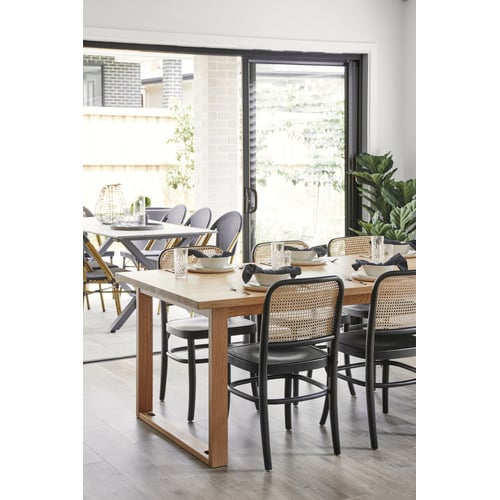 Oak-Ski-Leg-Dining-Table-SBDT6SKN