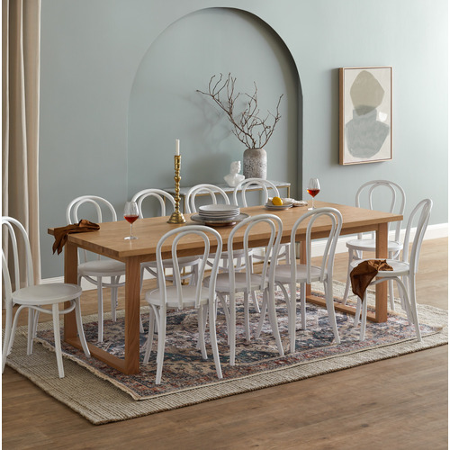 Oak-Ski-Leg-Dining-Table