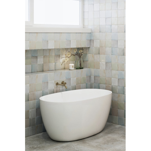 Clovelly-200mm-Brushed-Gold-Curved-Bath-Basin-Wall-Spout
