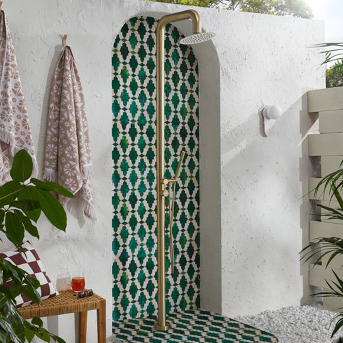 Clovelly Outdoor Floor Mounted Twin Shower