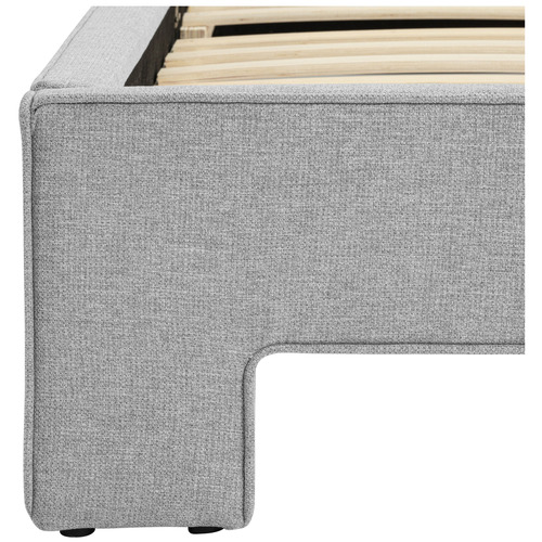 Crew Chenille Bed