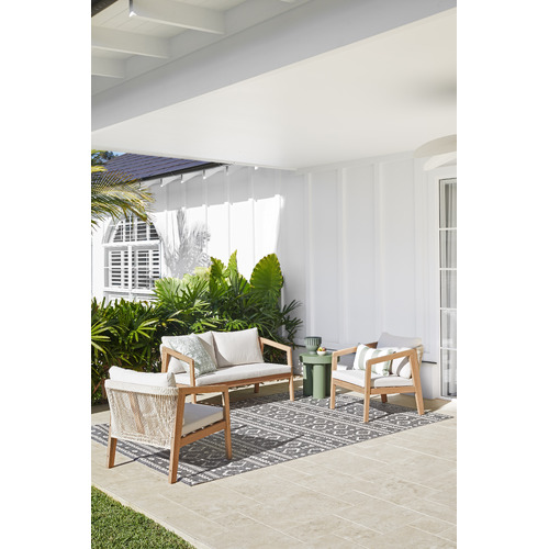 Makkari-Polystone-Outdoor-Side-Table